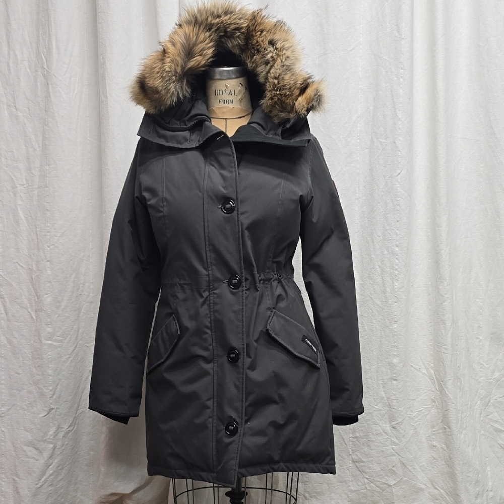 Canada Goose Rossclaire Parka Heritage With Fur-Trimmed Hood and Cinched Waist